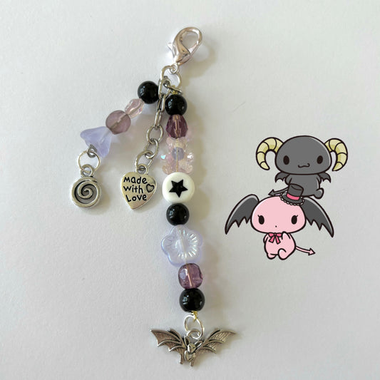 lloromannic keychain