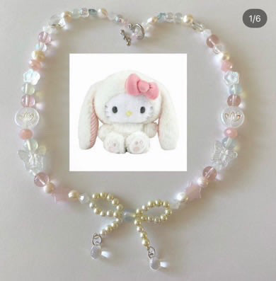 cutesy pastel hello kitty necklace