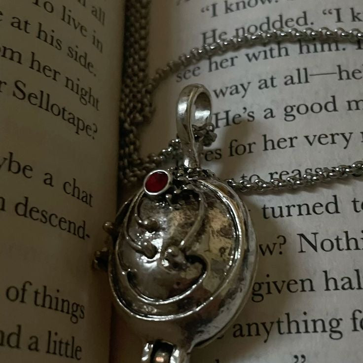 custom complex vampire diaries necklace