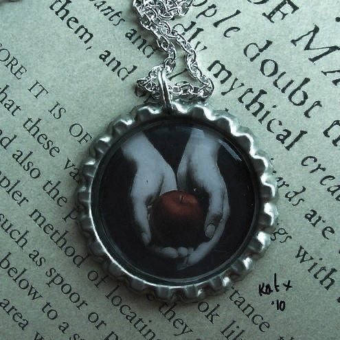 custom twilight necklace (green, black, white)