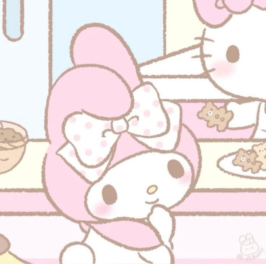 custom my melody phonecharm (with a key charm at the end)