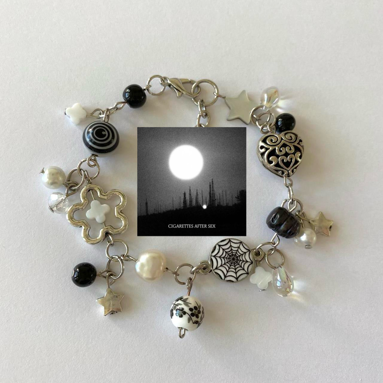 cas bracelet