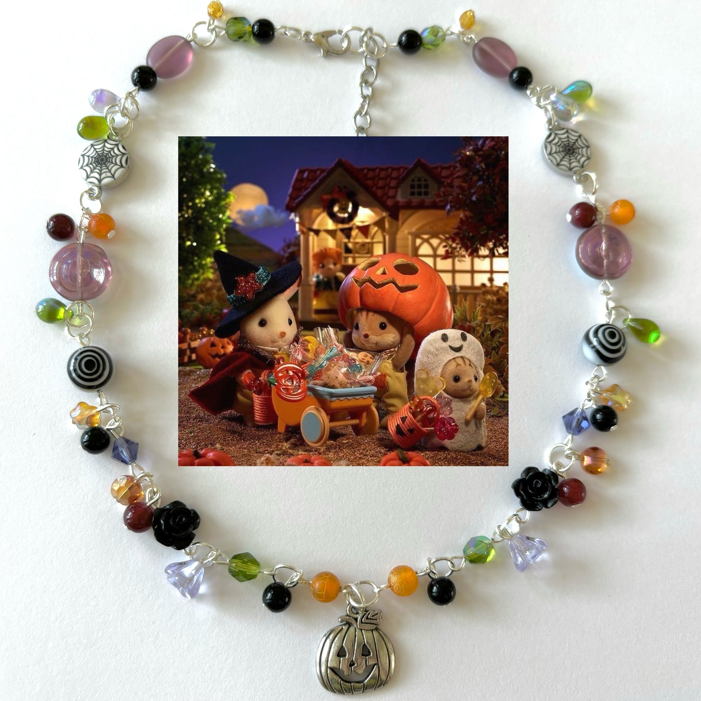 calico critters “trick-or-treat critters” halloween complex necklace