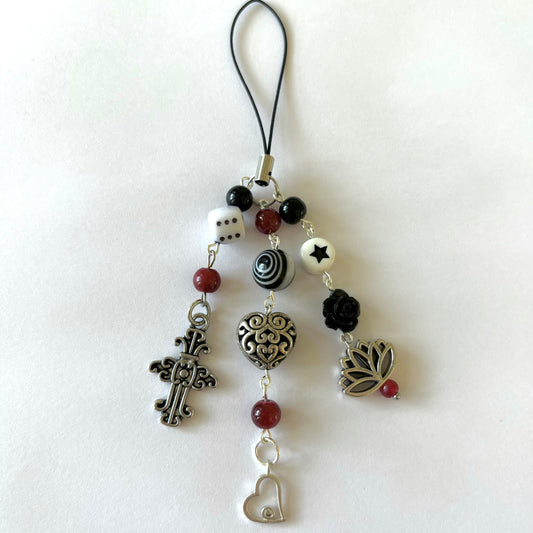 the red queen phonecharm