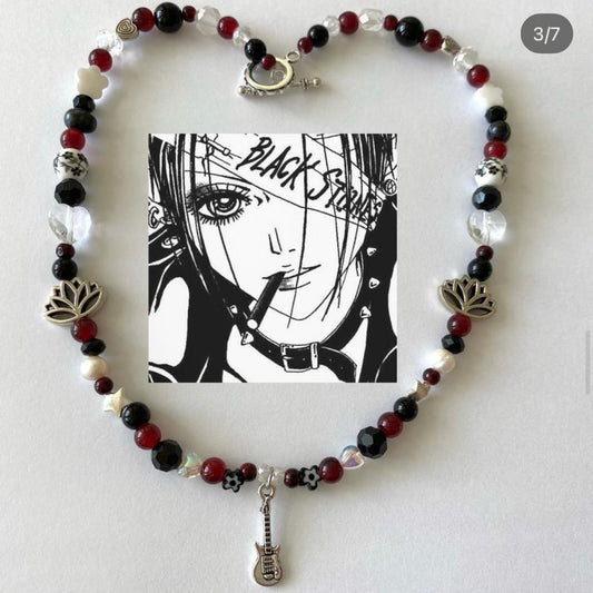 nana black stones necklace