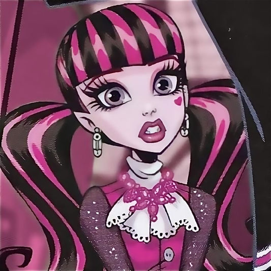 custom complex draculaura necklace