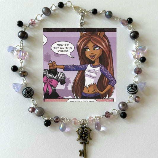 clawdeen wolf necklace
