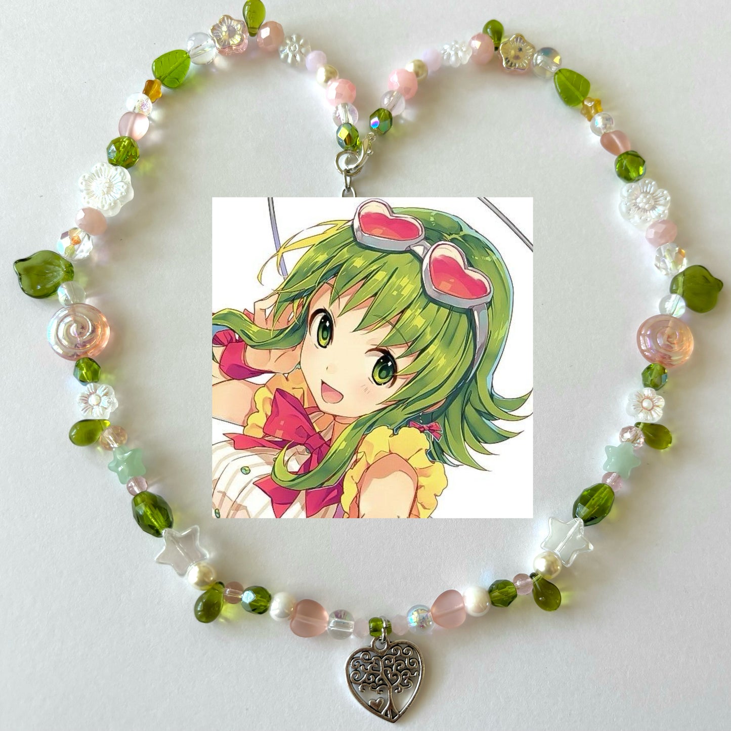 gumi matching necklace