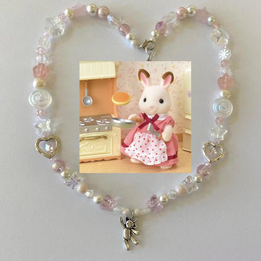 calico critters “fluffy pancake fun” necklace