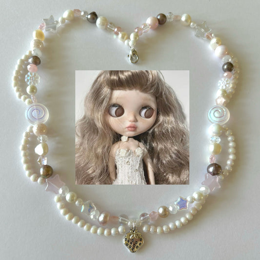 strawberry chocolate blythe doll necklace