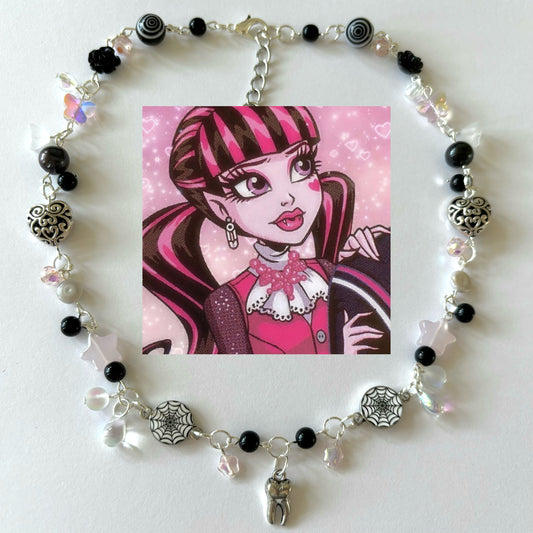 draculaura complex necklace